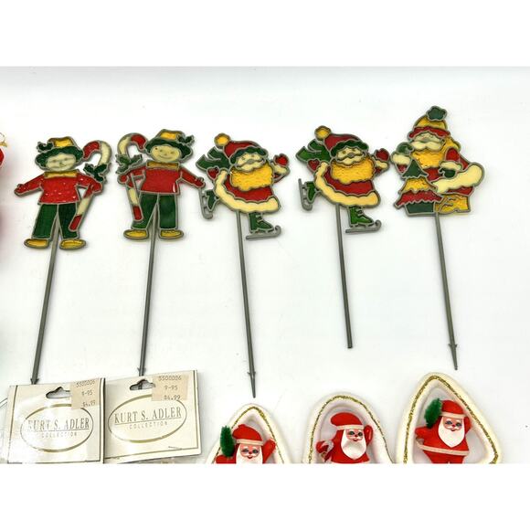 Junk Drawer Lot Of Vtg Christmas Décor Decorations Ornaments Santa Bells Crafts - Picture 9 of 12